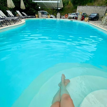 פארגה Villa Dorita Luxury Apartments מראה חיצוני תמונה
