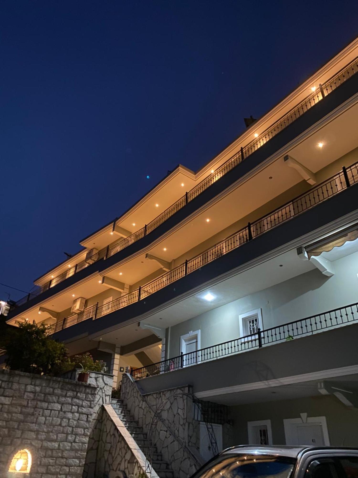 פארגה Villa Dorita Luxury Apartments מראה חיצוני תמונה