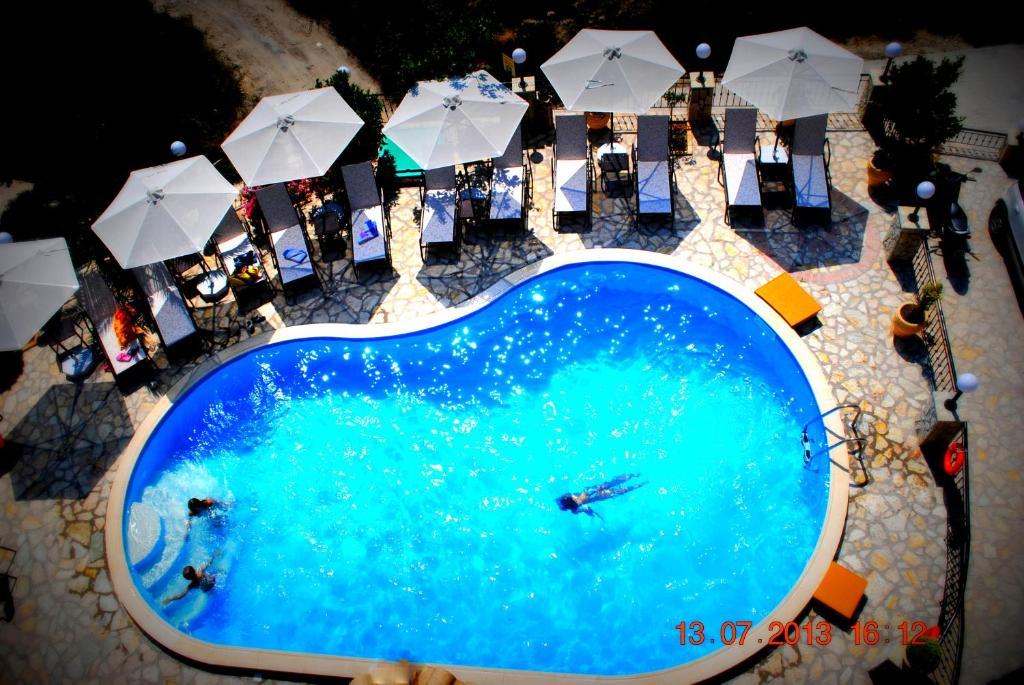 פארגה Villa Dorita Luxury Apartments מראה חיצוני תמונה